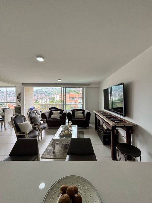 Apartamento de 3 alcobas en venta en Santa Isabel, Cali, 95 m² · foto 12 de 18