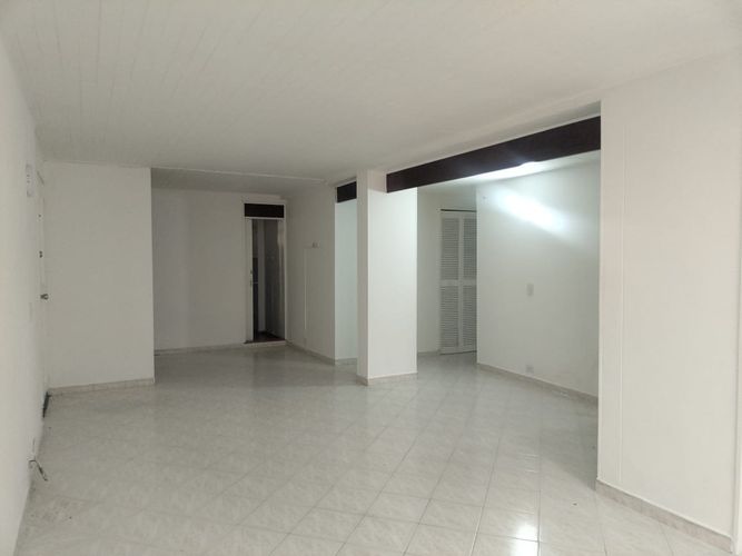 Apartamento de 3 alcobas en arriendo en El Poblado, Medellín, 91 m² · foto 7 de 19