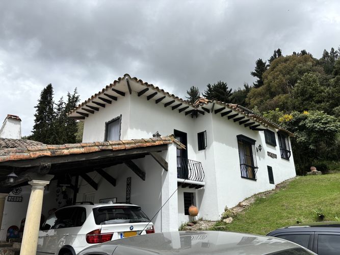 Casa de 3 alcobas en venta en Centro Historico, Chía, 510 m² · foto 4 de 11