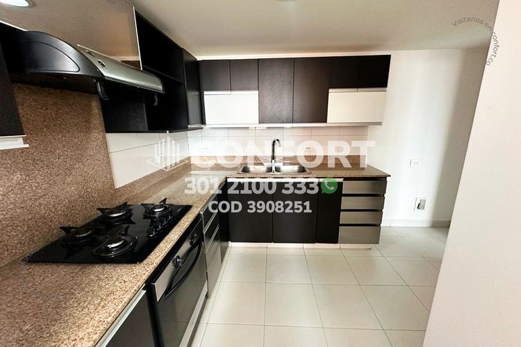 Apartamento de 3 alcobas en arriendo en Santa Maria De Los Angeles, Medellín, 107 m² · foto 8 de 24