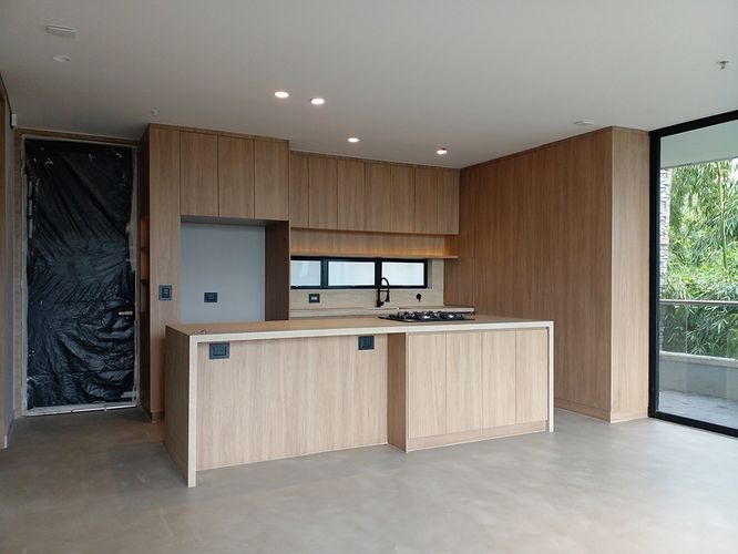 Apartamento de 4 alcobas en venta en Conjunto Residencial Isla Fuerta, Envigado, 295 m² · foto 4 de 18