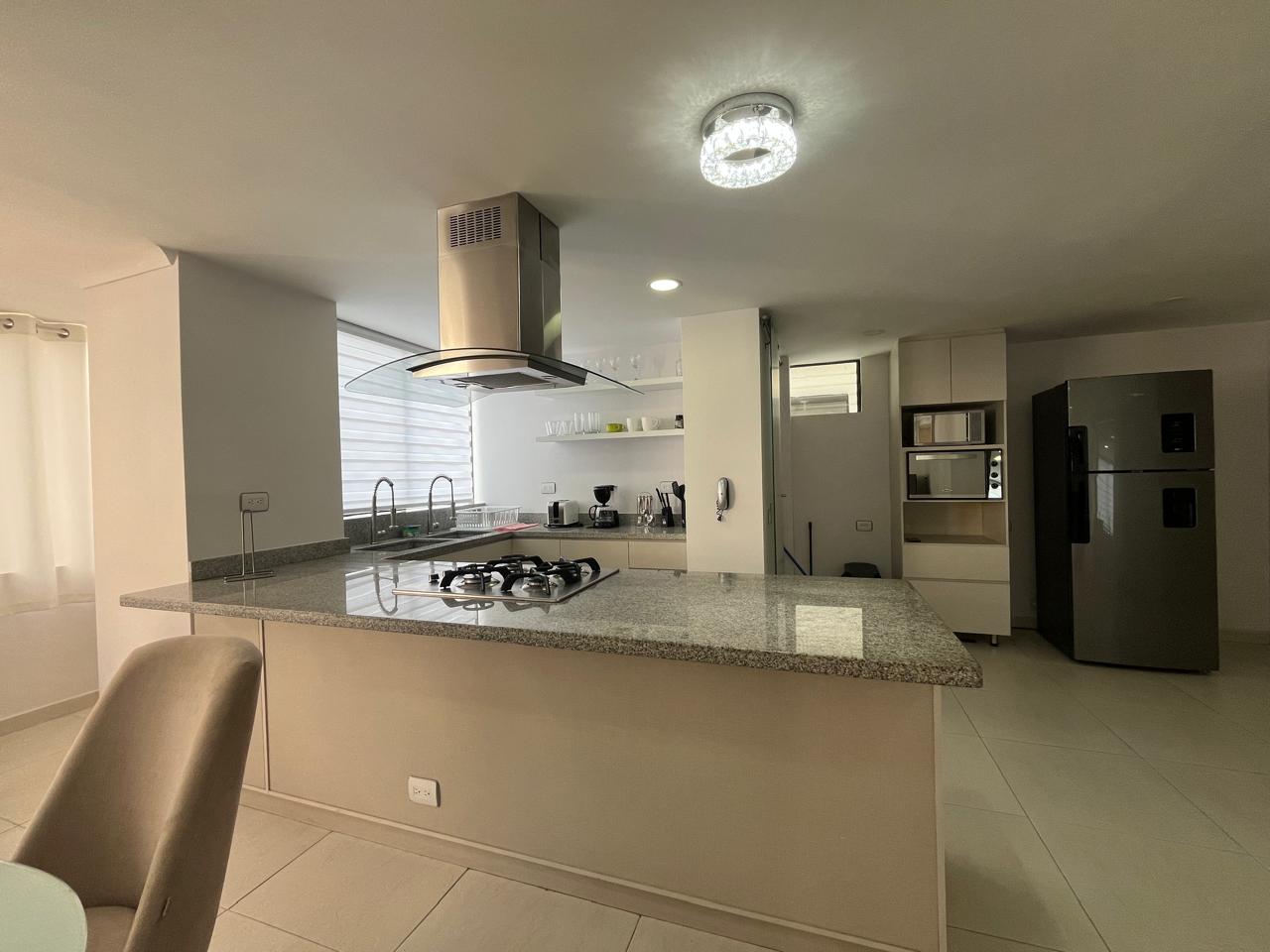 Apartamento en venta en El Poblado, Medellín · foto 6 de 17