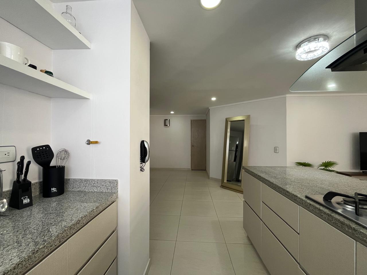 Apartamento en venta en El Poblado, Medellín · foto 9 de 17