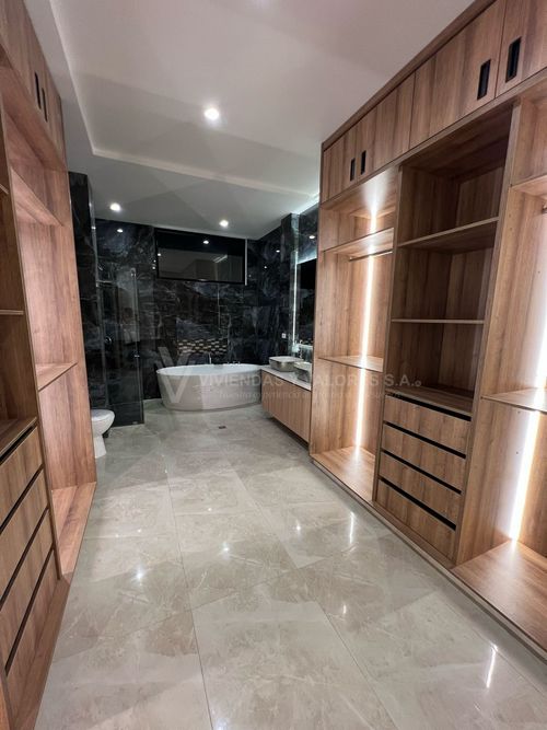 Casa de 5 alcobas en venta en El Palmar, Villa del Rosario, 285 m² · foto 3 de 17