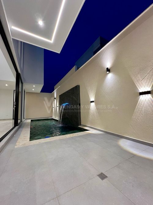 Casa de 5 alcobas en venta en El Palmar, Villa del Rosario, 285 m² · foto 14 de 17
