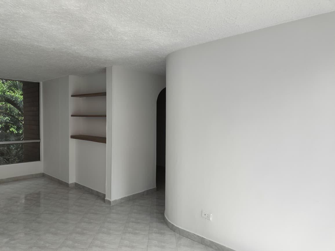 Apartamento en venta en El Poblado, Medellín · foto 8 de 17