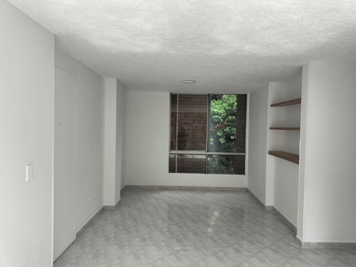 Apartamento en venta en El Poblado, Medellín · foto 5 de 17