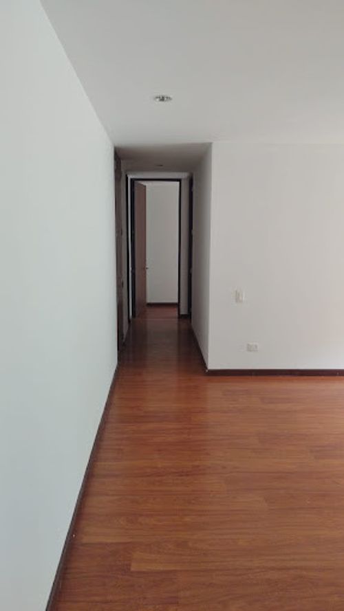 Apartamento de 2 alcobas en venta en Maria Cristina, Bogotá, 75 m² · foto 10 de 14
