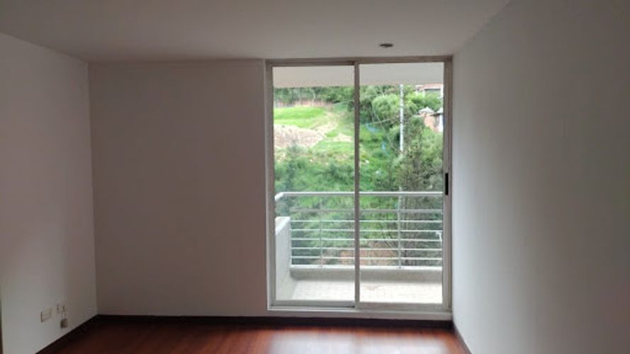 Apartamento de 2 alcobas en venta en Maria Cristina, Bogotá, 75 m² · foto 13 de 14