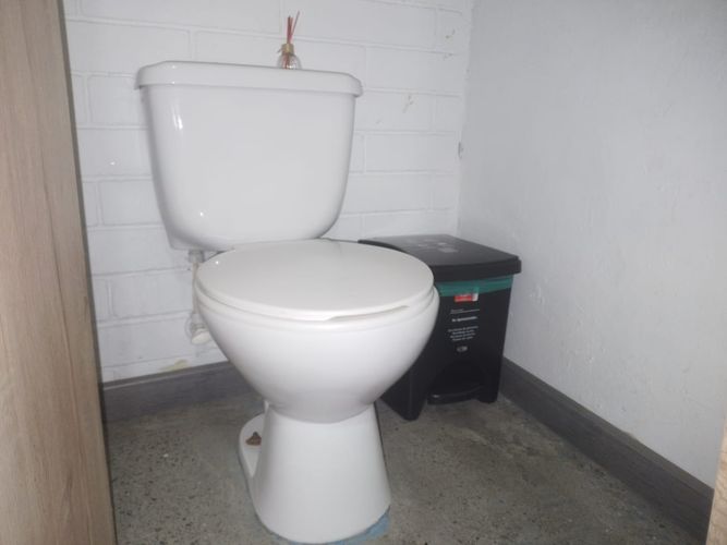 Oficina en arriendo en Cristo Rey, Medellín, 130 m² · foto 6 de 12