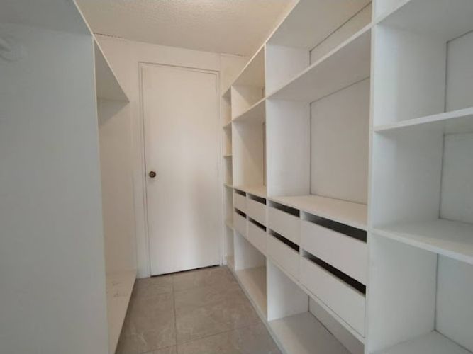 Apartamento de 3 alcobas en venta en Chico Norte, Bogotá, 167 m² · foto 7 de 24