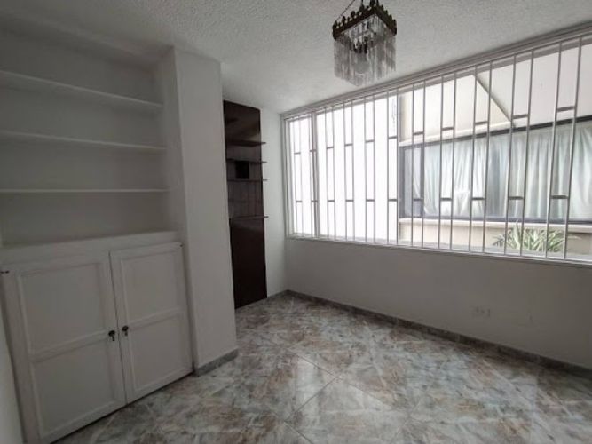 Apartamento de 3 alcobas en venta en Chico Norte, Bogotá, 167 m² · foto 21 de 24