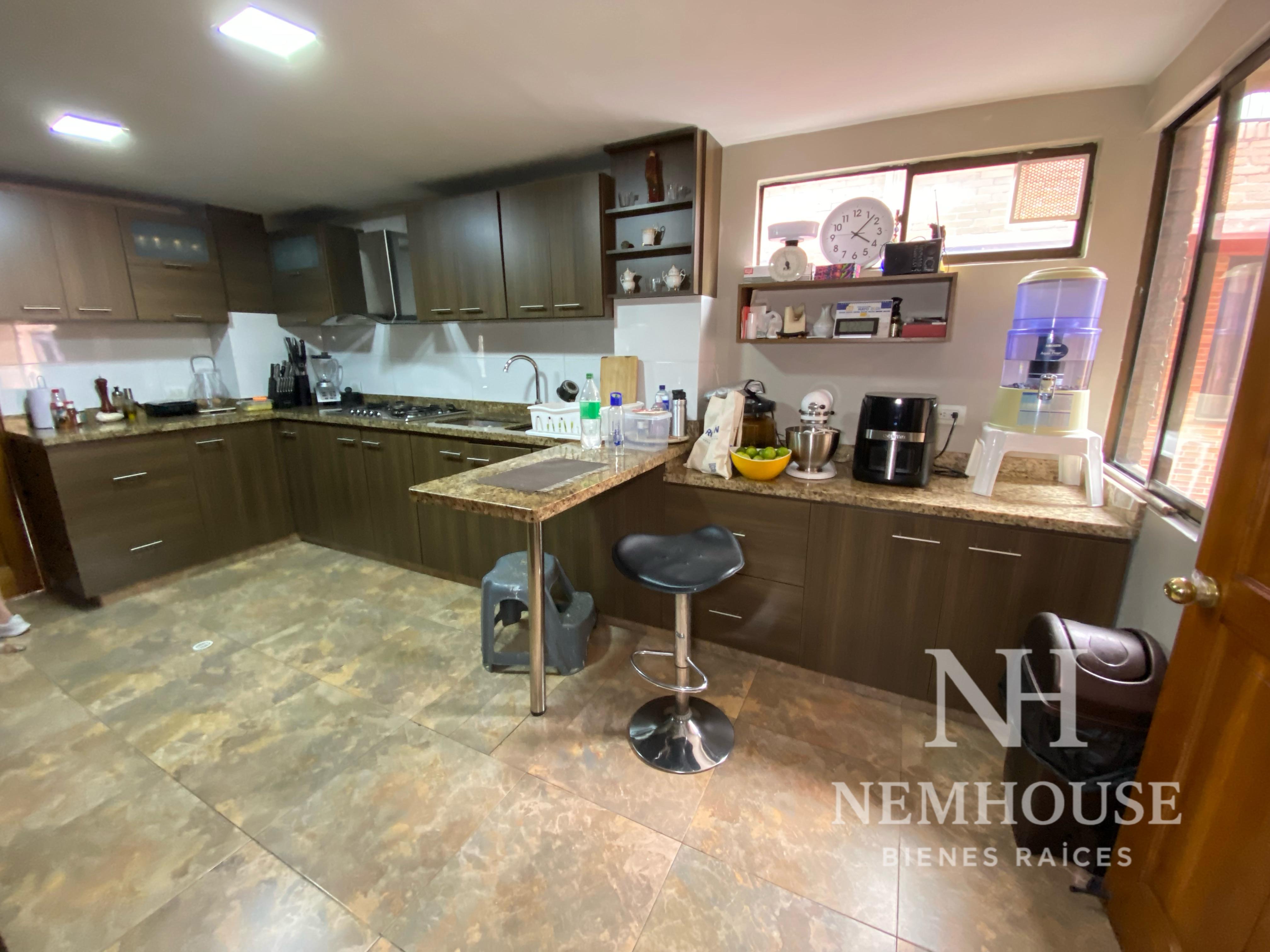 Apartamento en venta en Santa Barbara, Bogotá · foto 6 de 24