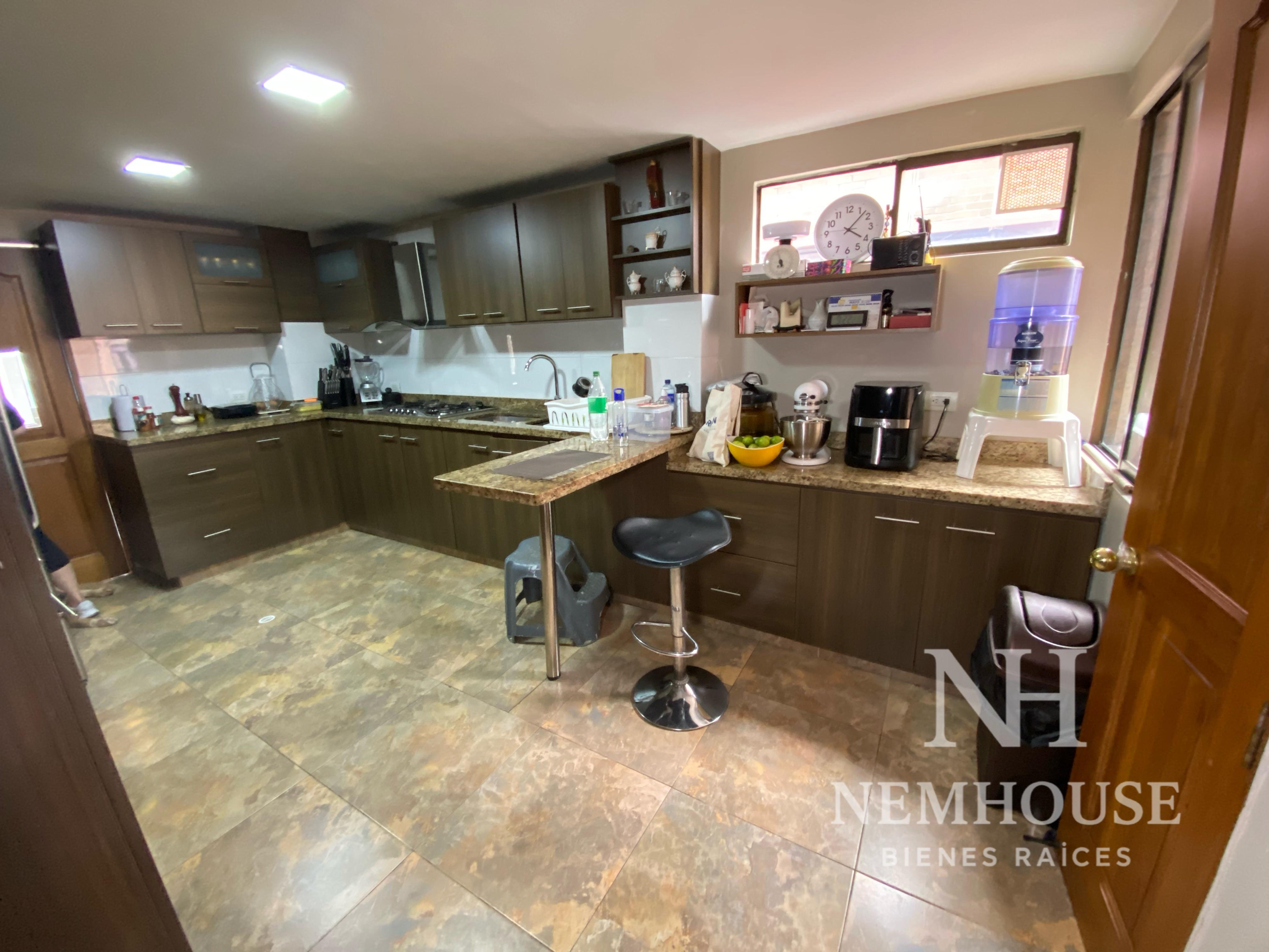 Apartamento en venta en Santa Barbara, Bogotá · foto 19 de 24
