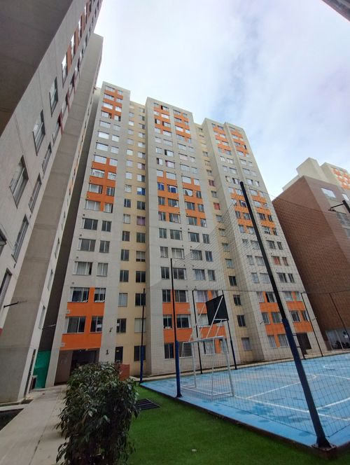 Apartamento en venta en Fontibon, Bogotá · foto 3 de 24