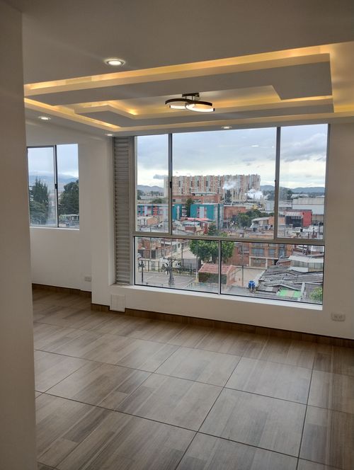 Apartamento en venta en Fontibon, Bogotá · foto 8 de 24