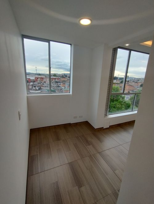 Apartamento en venta en Fontibon, Bogotá · foto 15 de 24