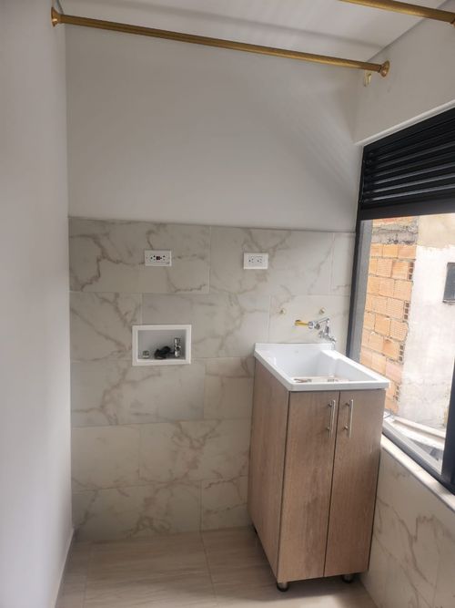 Apartamento de 2 alcobas en arriendo en Engativá, Bogotá, 42 m² · foto 5 de 5