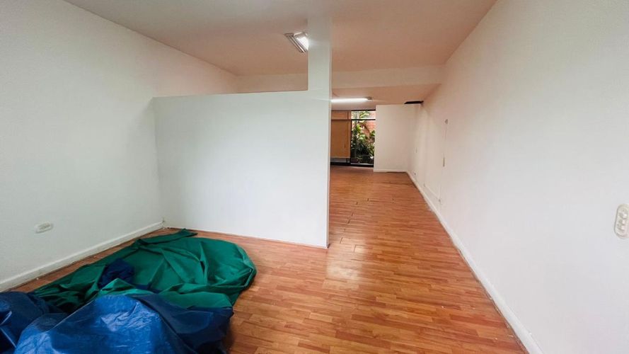 Casa de 5 alcobas en venta en La Flora, Cali, 300 m² · foto 2 de 24