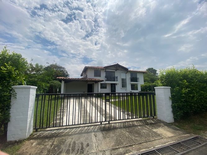 Casa de 4 alcobas en venta en Condominio Solares De Pance, Cali, 299 m² · foto 5 de 24