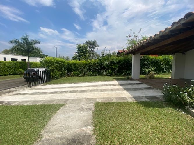 Casa de 4 alcobas en venta en Condominio Solares De Pance, Cali, 299 m² · foto 12 de 24