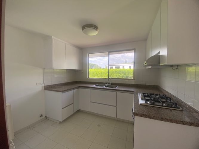 Casa de 4 alcobas en venta en Condominio Solares De Pance, Cali, 299 m² · foto 19 de 24