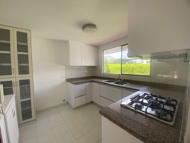 Casa de 4 alcobas en venta en Condominio Solares De Pance, Cali, 299 m² · foto 20 de 24