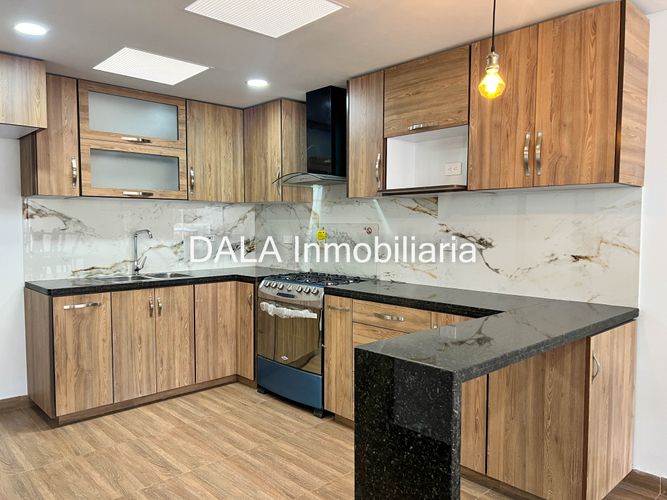 Casa de 3 alcobas en venta en Cota, 102 m² · foto 2 de 20