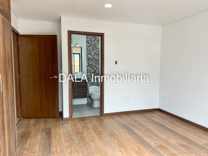 Casa de 3 alcobas en venta en Cota, 102 m² · foto 11 de 20