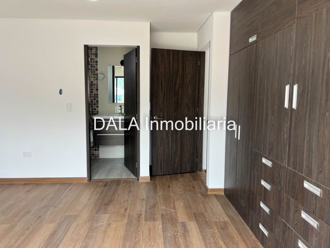 Casa de 3 alcobas en venta en Cota, 115 m² · foto 10 de 19
