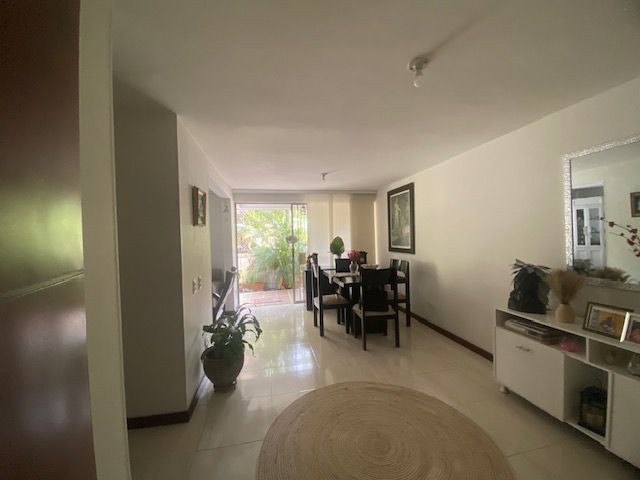 Apartamento en venta en Vipasa, Cali · foto 21 de 24