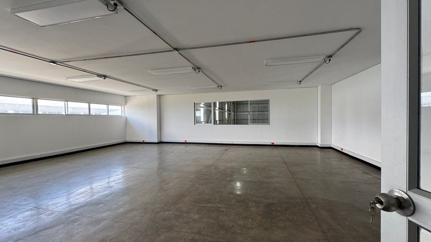 Bodega en arriendo en Arroyohondo, Yumbo, 2150 m² · foto 9 de 24
