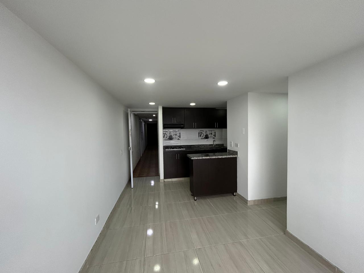 Apartamento en venta en Fontibon, Bogotá · foto 2 de 23