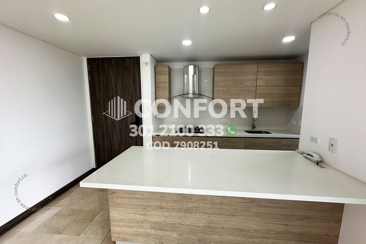 Apartamento de 3 alcobas en arriendo en Los Parra, Medellín, 130 m² · foto 7 de 24