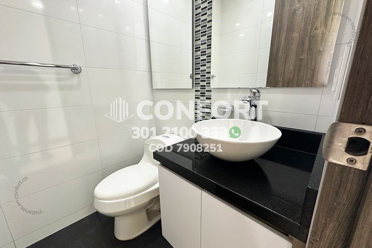 Apartamento de 3 alcobas en arriendo en Los Parra, Medellín, 130 m² · foto 9 de 24