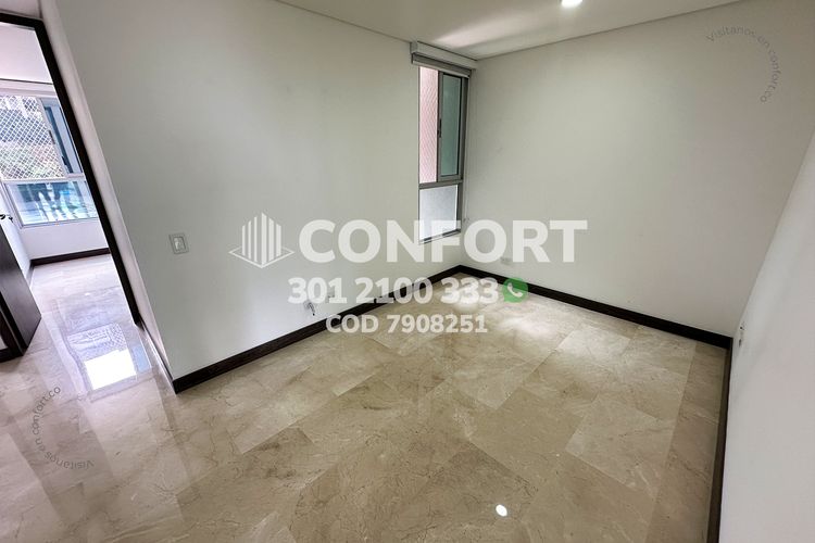 Apartamento de 3 alcobas en arriendo en Los Parra, Medellín, 130 m² · foto 10 de 24