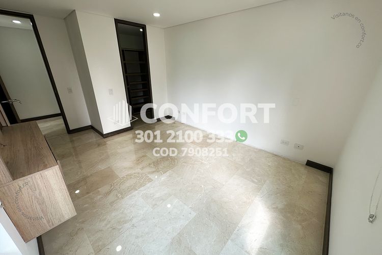 Apartamento de 3 alcobas en arriendo en Los Parra, Medellín, 130 m² · foto 21 de 24