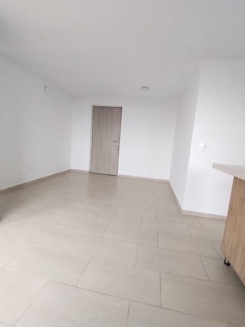 Apartamento de 2 alcobas en venta en Fontibon, Rionegro, 57 m² · foto 10 de 24