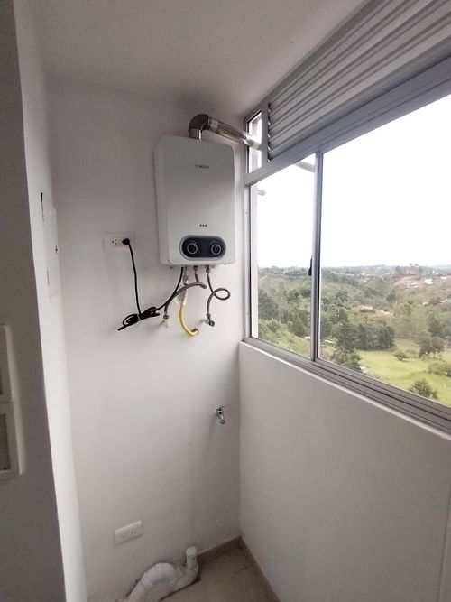 Apartamento de 2 alcobas en venta en Fontibon, Rionegro, 57 m² · foto 20 de 24