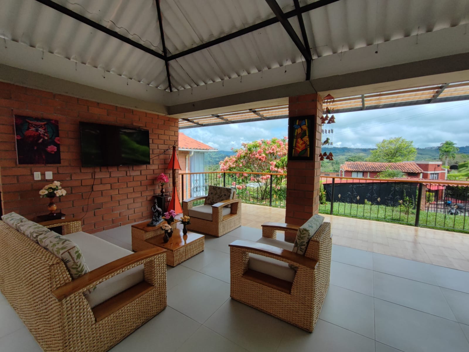 Casa en venta en Kilometro 41, Manizales · foto 2 de 24