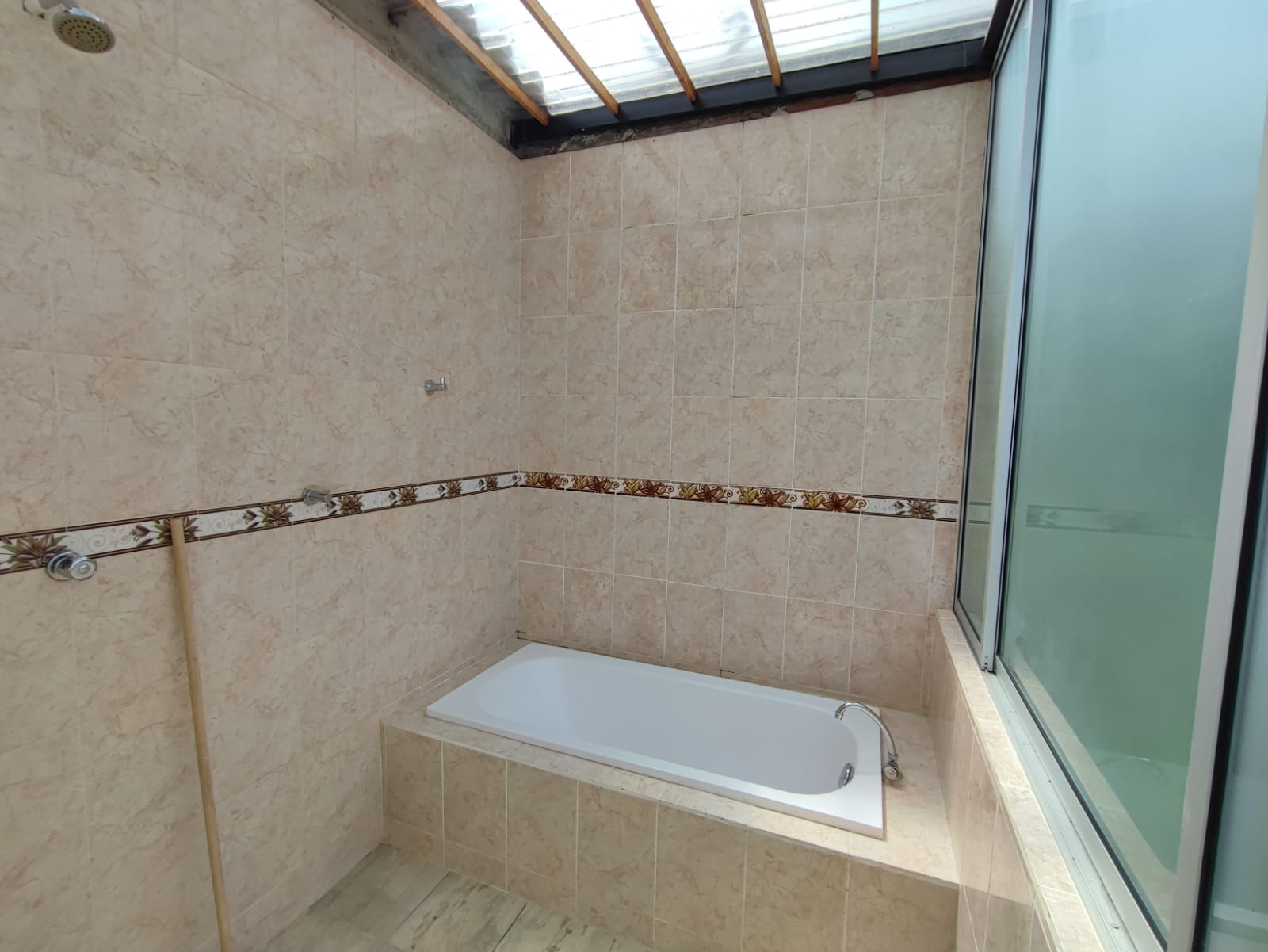 Casa en venta en Kilometro 41, Manizales · foto 22 de 24