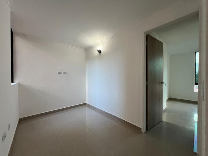 Apartamento de 3 alcobas en arriendo en El Diamante No. 2, Medellín, 108 m² · foto 13 de 17