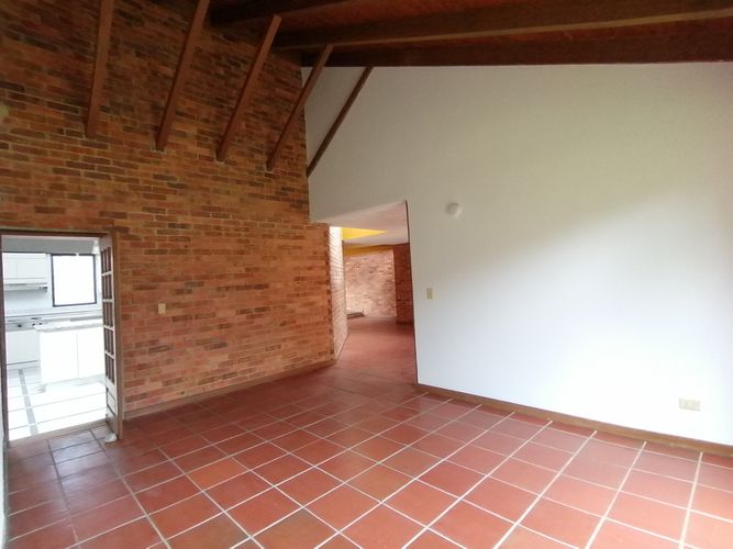 Casa de 4 alcobas en venta en Rozo, Cota, 510 m² · foto 6 de 24