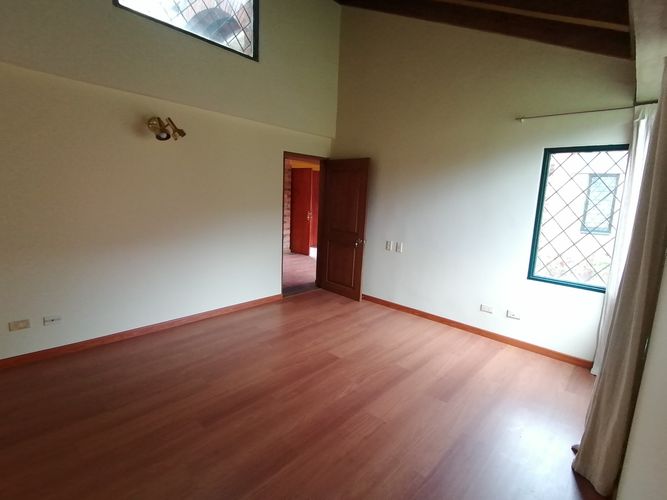 Casa de 4 alcobas en venta en Rozo, Cota, 510 m² · foto 17 de 24