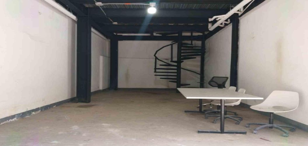 Local en arriendo en El Poblado, Medellín, 90 m² · foto 3 de 10
