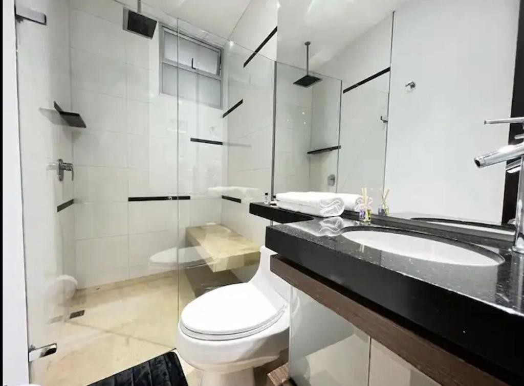Apartamento en venta en El Poblado, Medellín 4