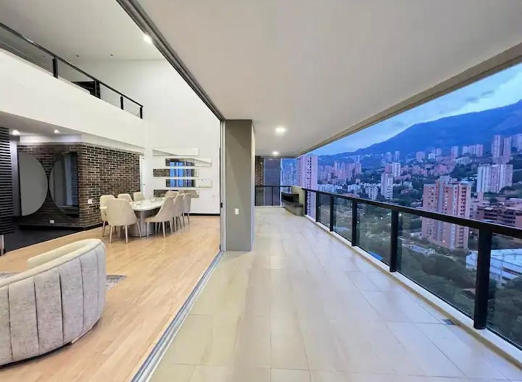 Apartamento en venta en El Poblado, Medellín · foto 7 de 22