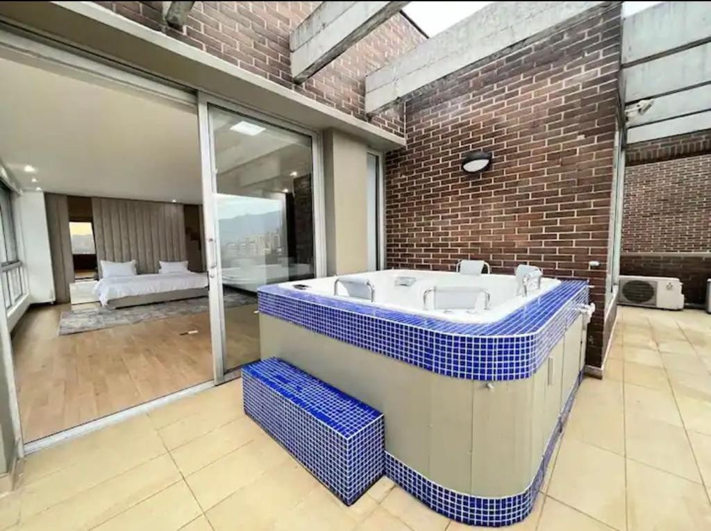 Apartamento en venta en El Poblado, Medellín · foto 17 de 22