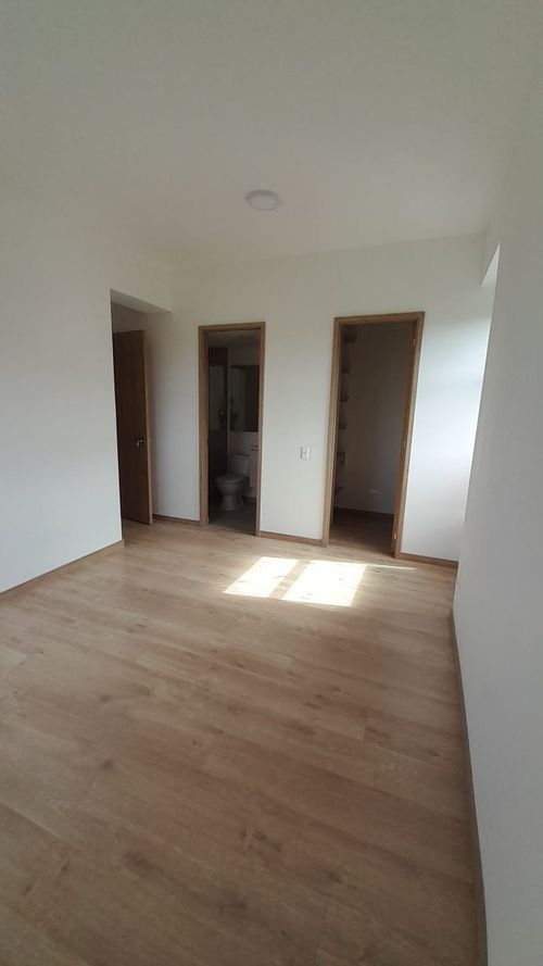 Apartamento de 3 alcobas en venta en Barro Blanco, Rionegro, 75 m² · foto 6 de 15