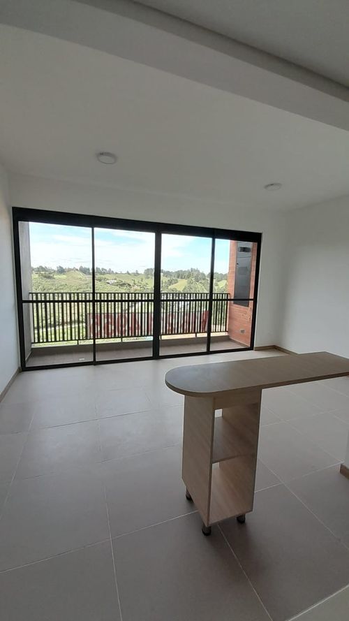 Apartamento de 3 alcobas en venta en Barro Blanco, Rionegro, 75 m² · foto 7 de 15